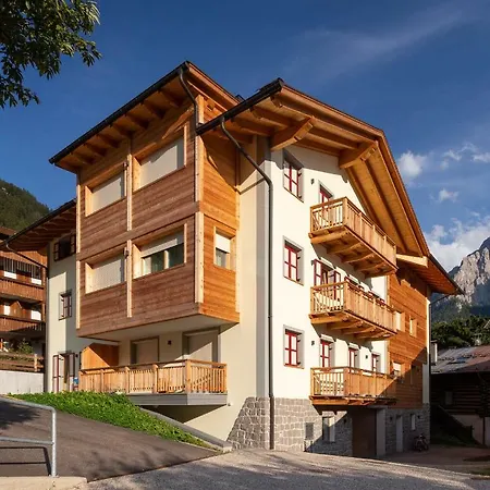 Casa Chris By Ama Val Di Fassa Apartment Pozza di Fassa Exterior photo